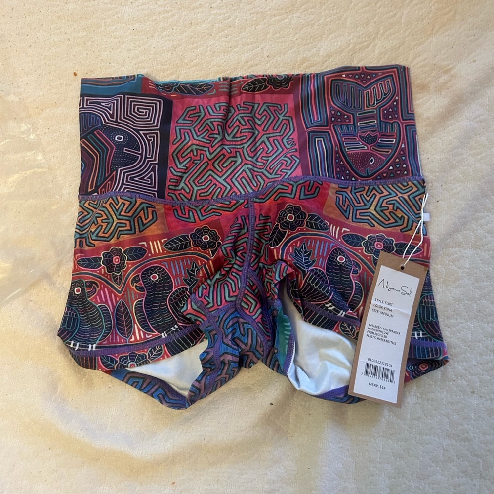 Niyama sol shorts